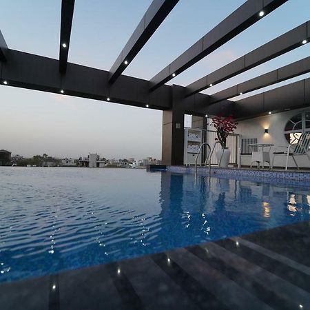 Rockland Hotel, C.R Park Нью-Дели Экстерьер фото