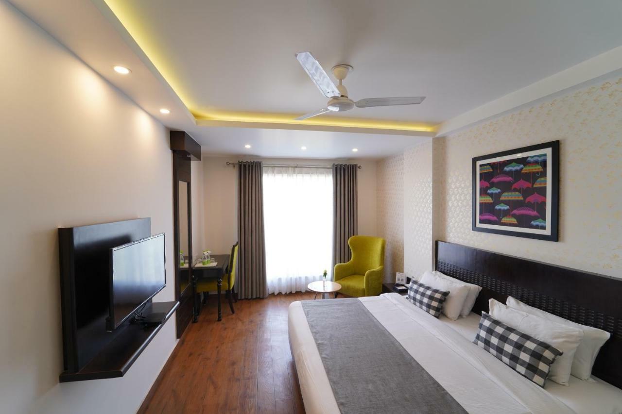 Rockland Hotel, C.R Park Нью-Дели Экстерьер фото