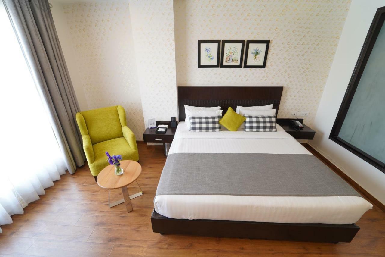Rockland Hotel, C.R Park Нью-Дели Экстерьер фото
